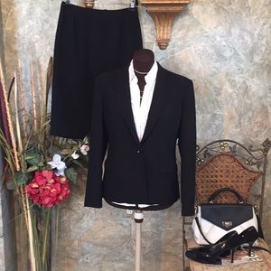 Jones New York 🌹 2 piece suit skirt jacket blazer
